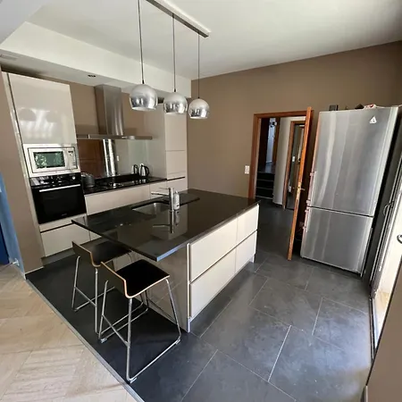 Le De Lagarrigue *