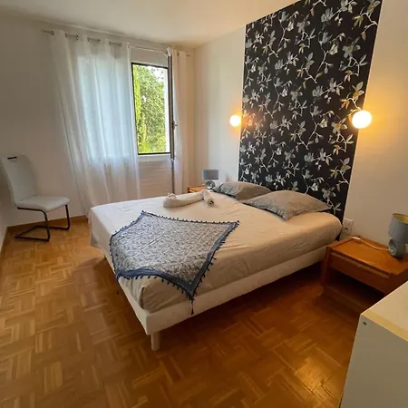 Le De Lagarrigue Senouillac