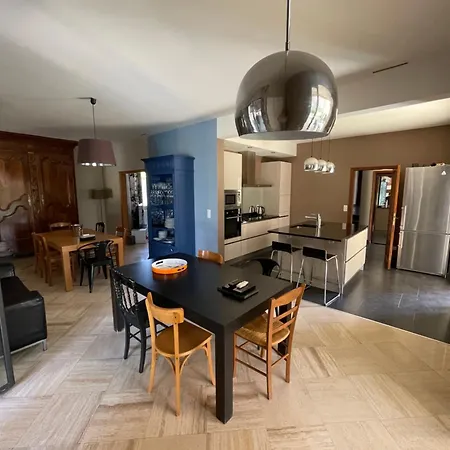 Villa Le De Lagarrigue *