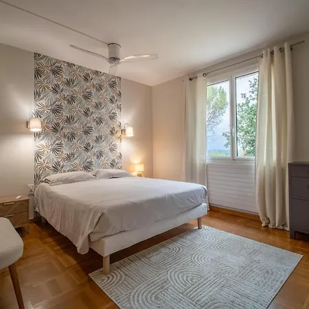 Le De Lagarrigue Villa Senouillac