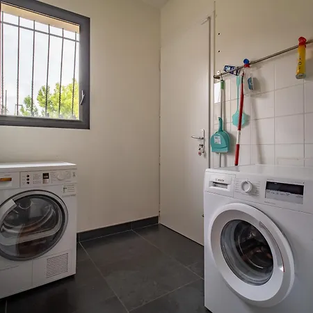 Le De Lagarrigue Villa